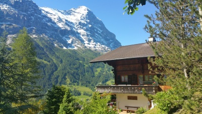 Chalet Moosrain mit Eigerblick